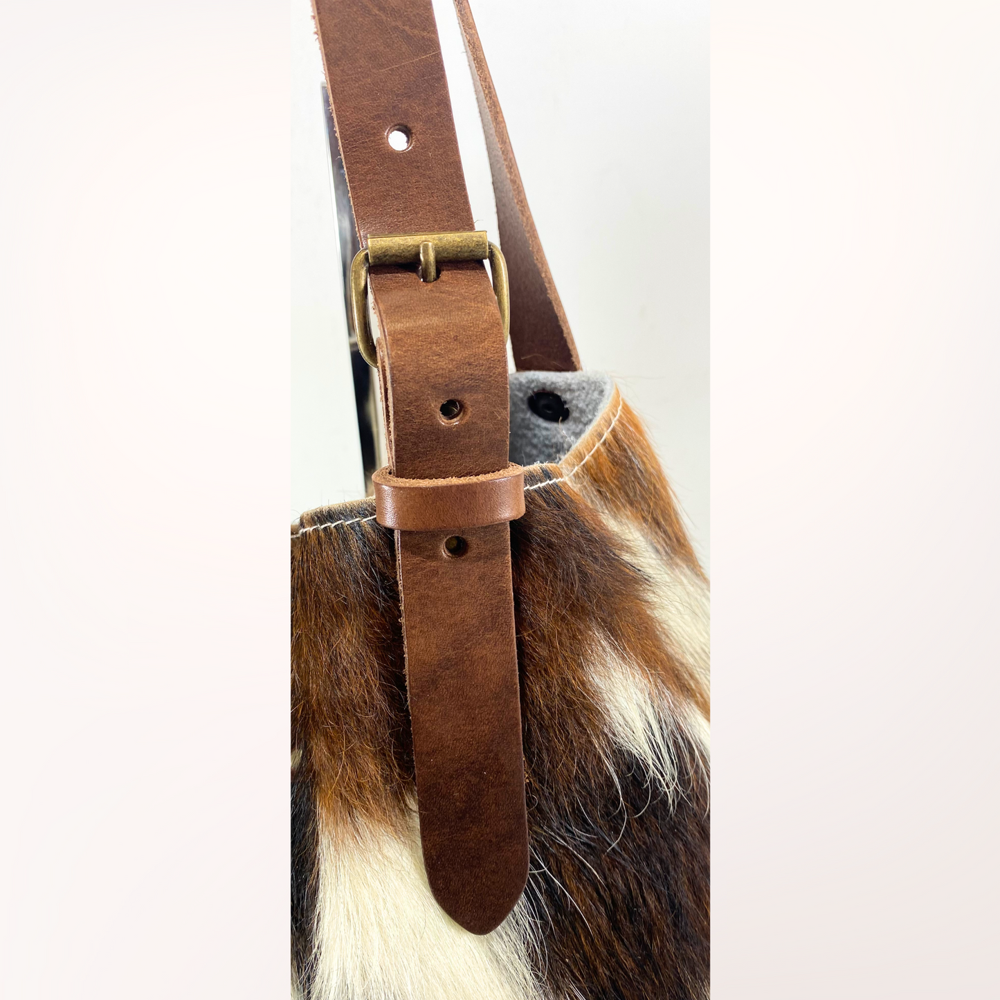 SAC CABAS PEAU DE VACHE NATURELLE NORMANDE 12