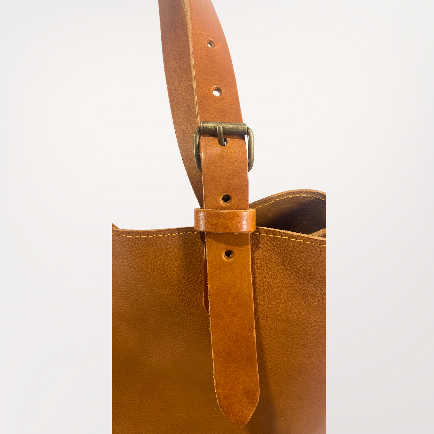 SAC CABAS CUIR MARRON COGNAC