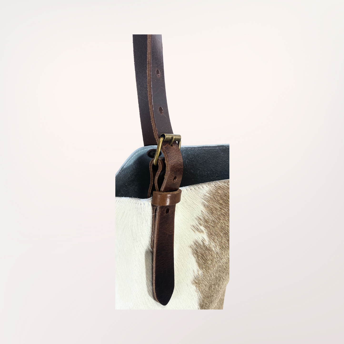 SAC CABAS PEAU DE VACHE NATURELLE BROWN SWISS 7