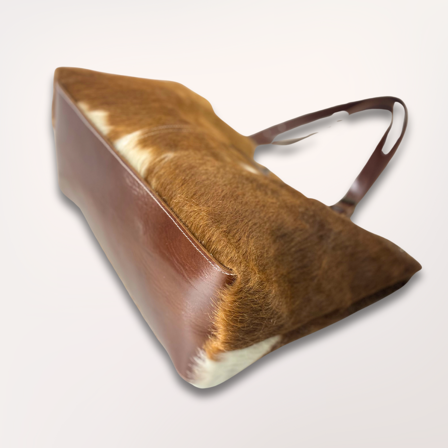 SAC CABAS PEAU DE VACHE NATURELLE MONTBELIARDE #27/075