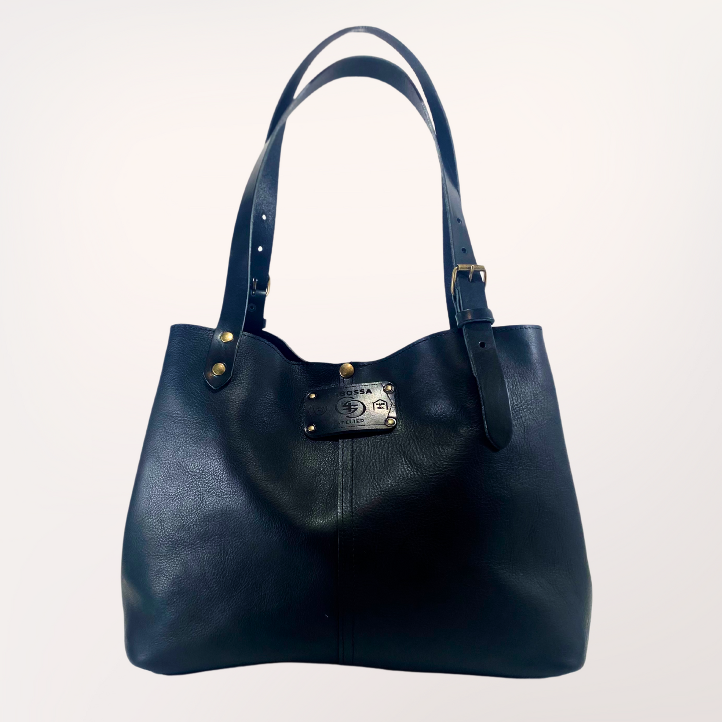cuir tannage vegetal noir