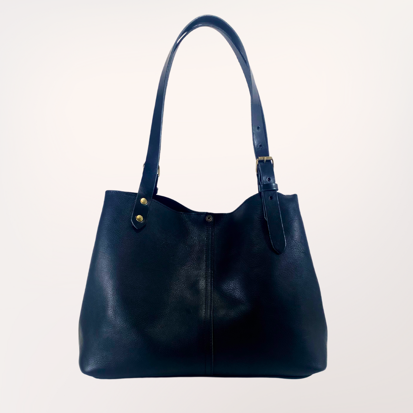 cuir tannage vegetal noir