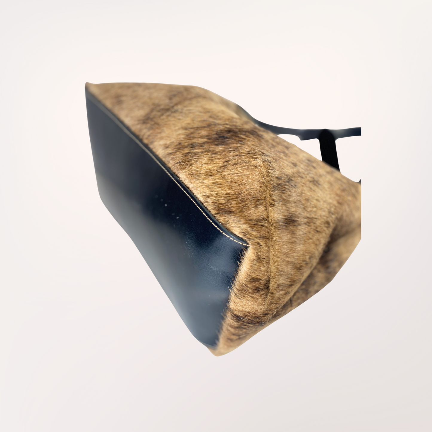 SAC CABAS PEAU DE VACHE NATURELLE SAÏNATA 2