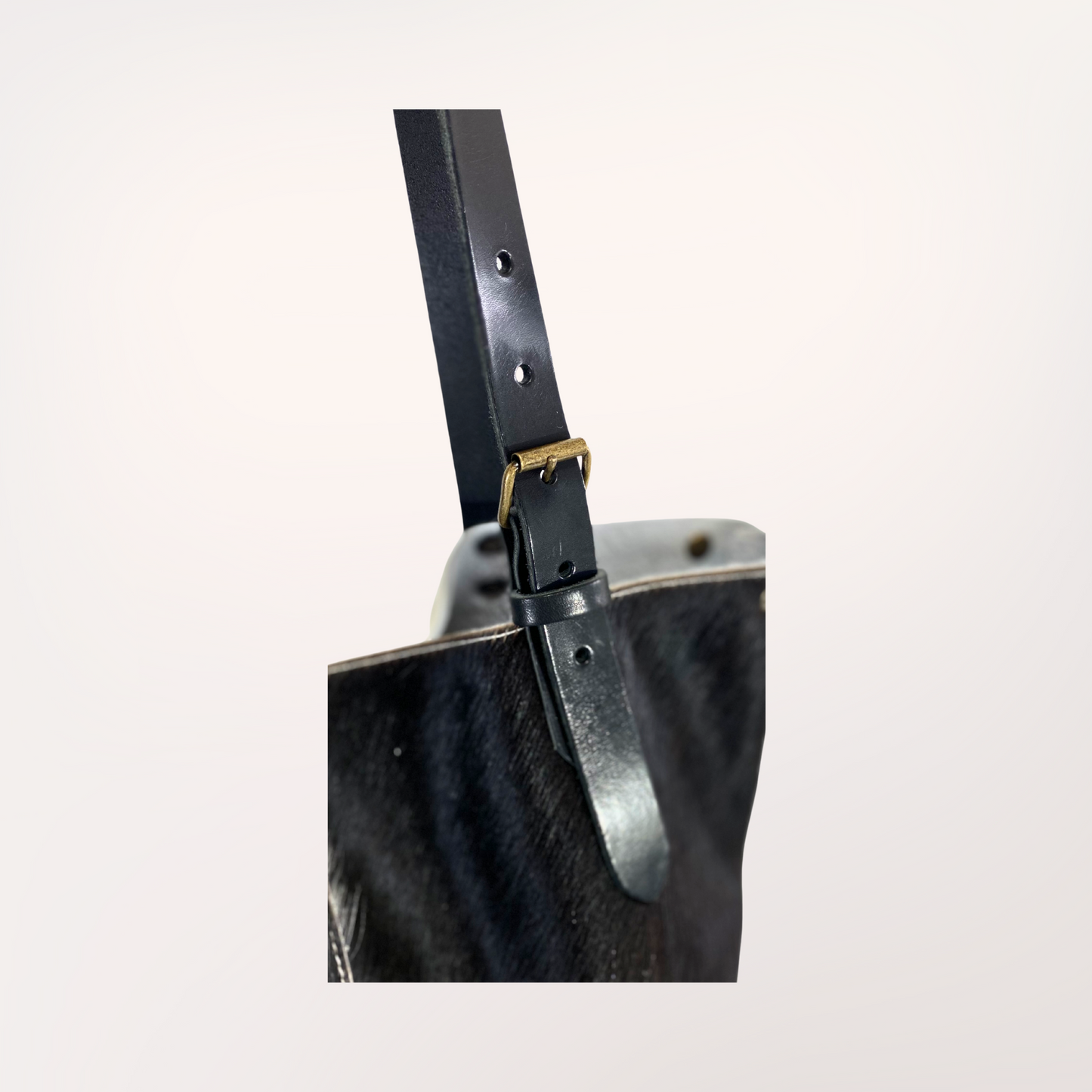 SAC CABAS PEAU DE VACHE HOLSTEIN 13/037