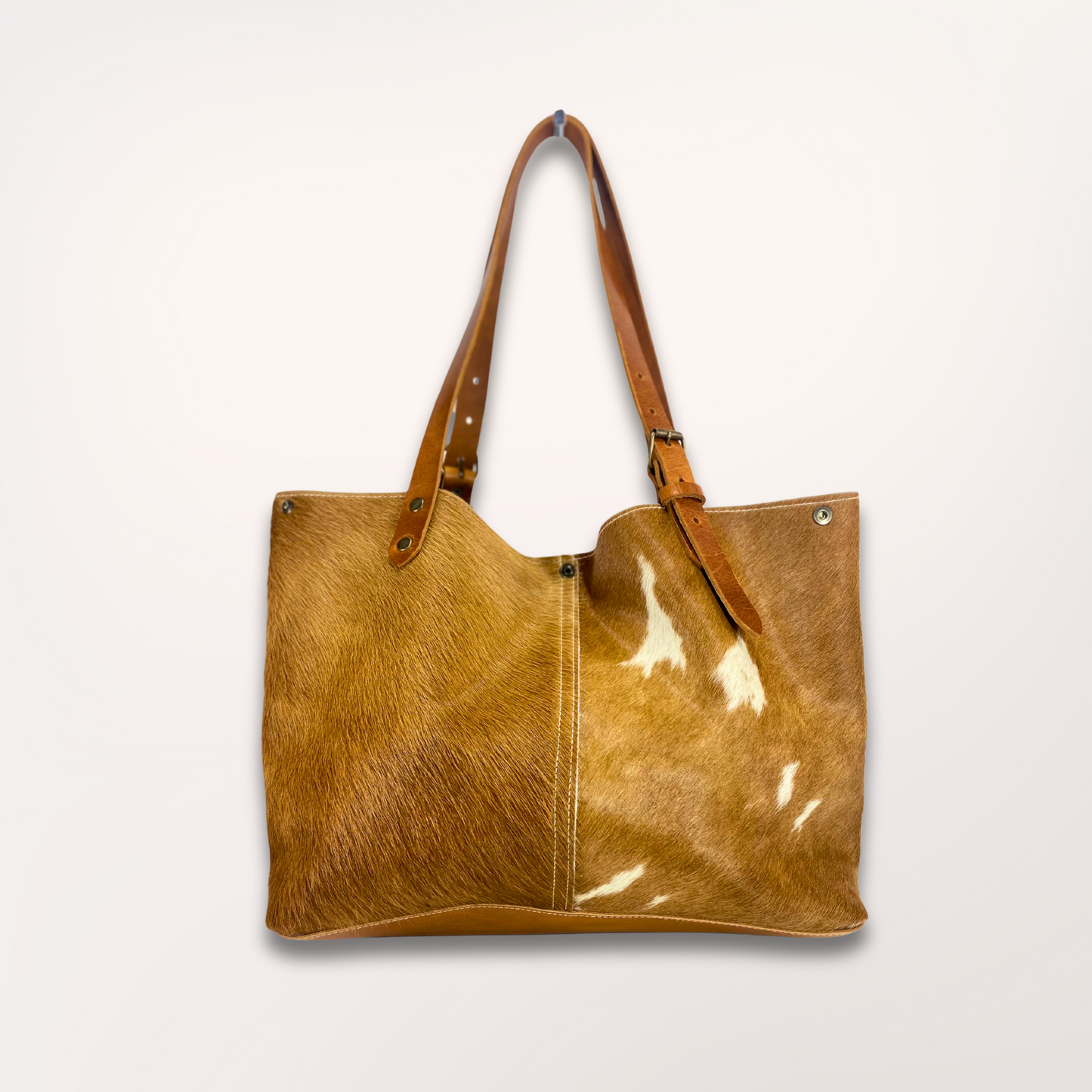 SAC CABAS PEAU DE VACHE NATURELLE MONTBELIARDE 3
