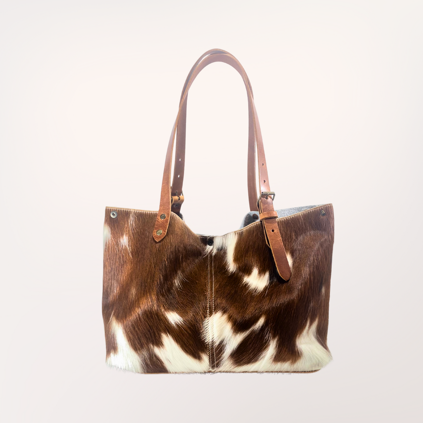 SAC CABAS PEAU DE VACHE NATURELLE MONTBELIARDE 2