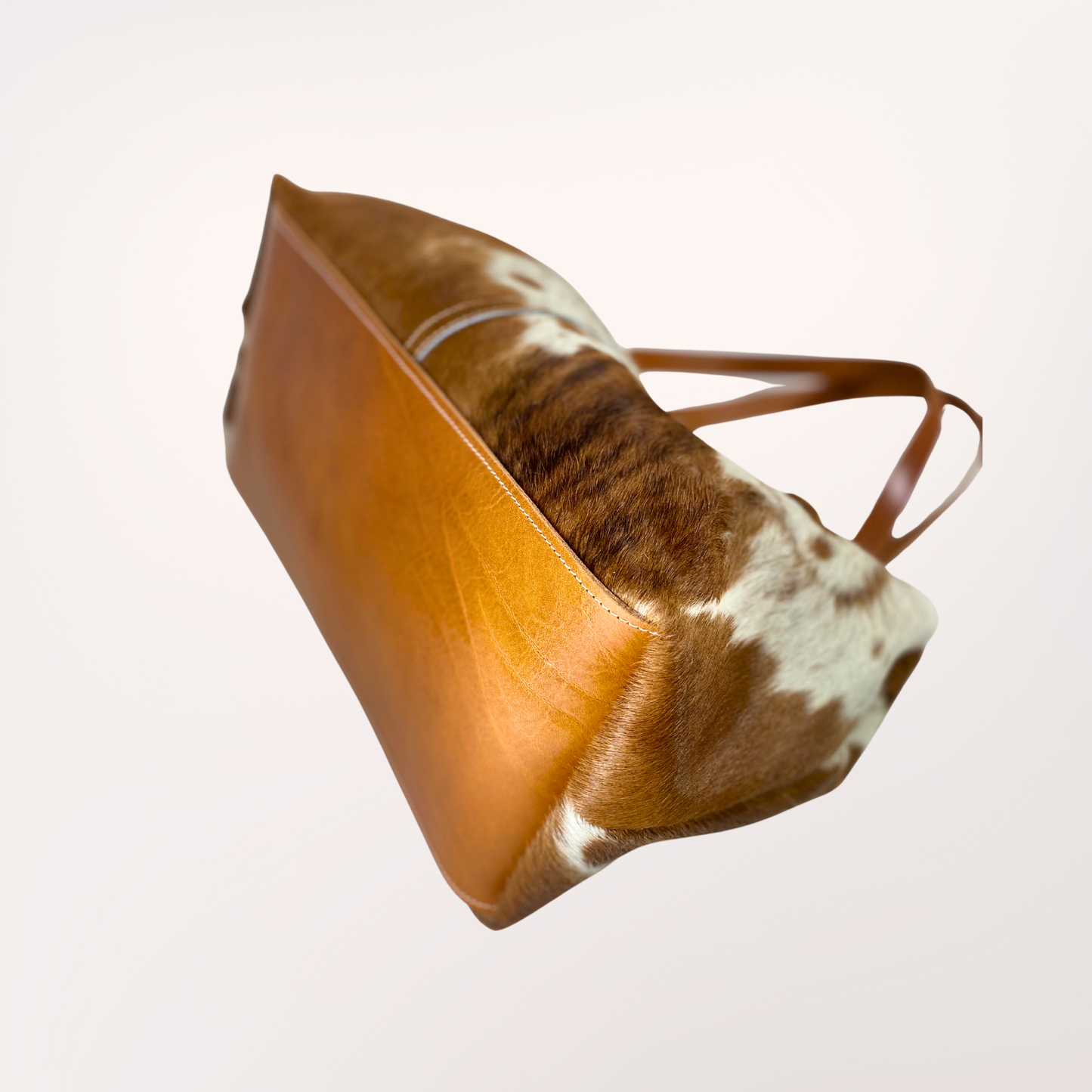 SAC CABAS PEAU DE VACHE NATURELLE MONTBELIARDE #27/052