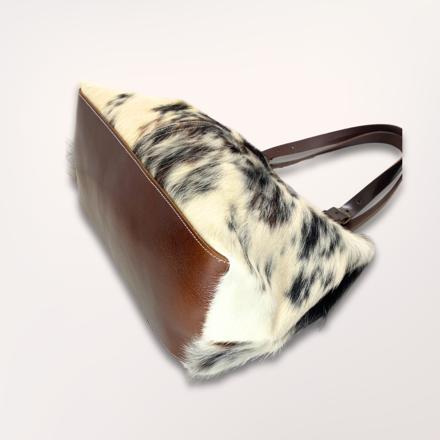 SAC CABAS PEAU DE VACHE NATURELLE NORMANDE #27/049