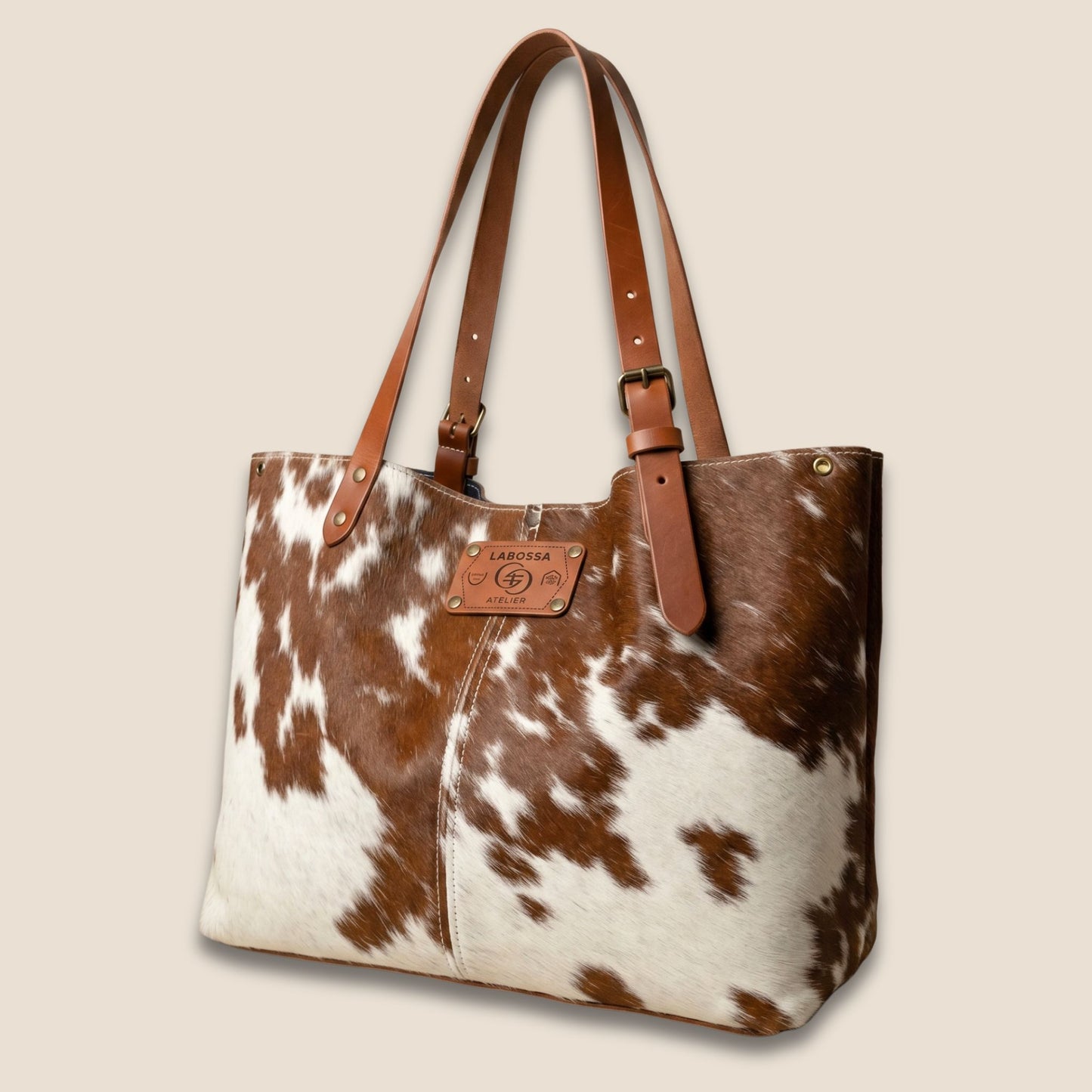 Cabas Montbéliarde N°13/133 – profil, fond cuir box 2mm cognac, structure 40x30x15cm