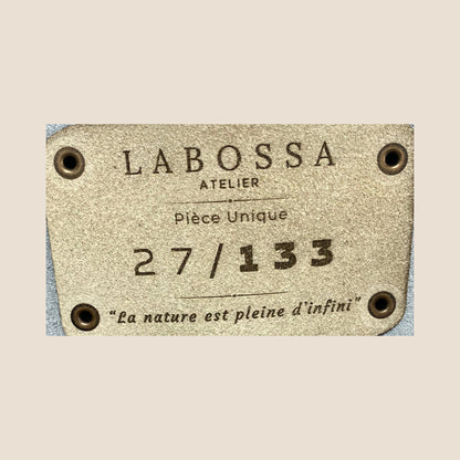 Numérotation gravée intérieure 27/133 – pièce unique Labossa Atelier