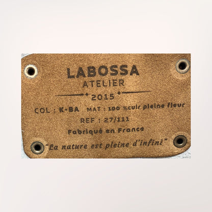 Cabas artisanal Labossa modèle 27111 en peau de vache normande patch interieur