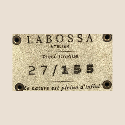 Intérieur du cabas Vosgienne #27/155 avec numéro unique gravé.