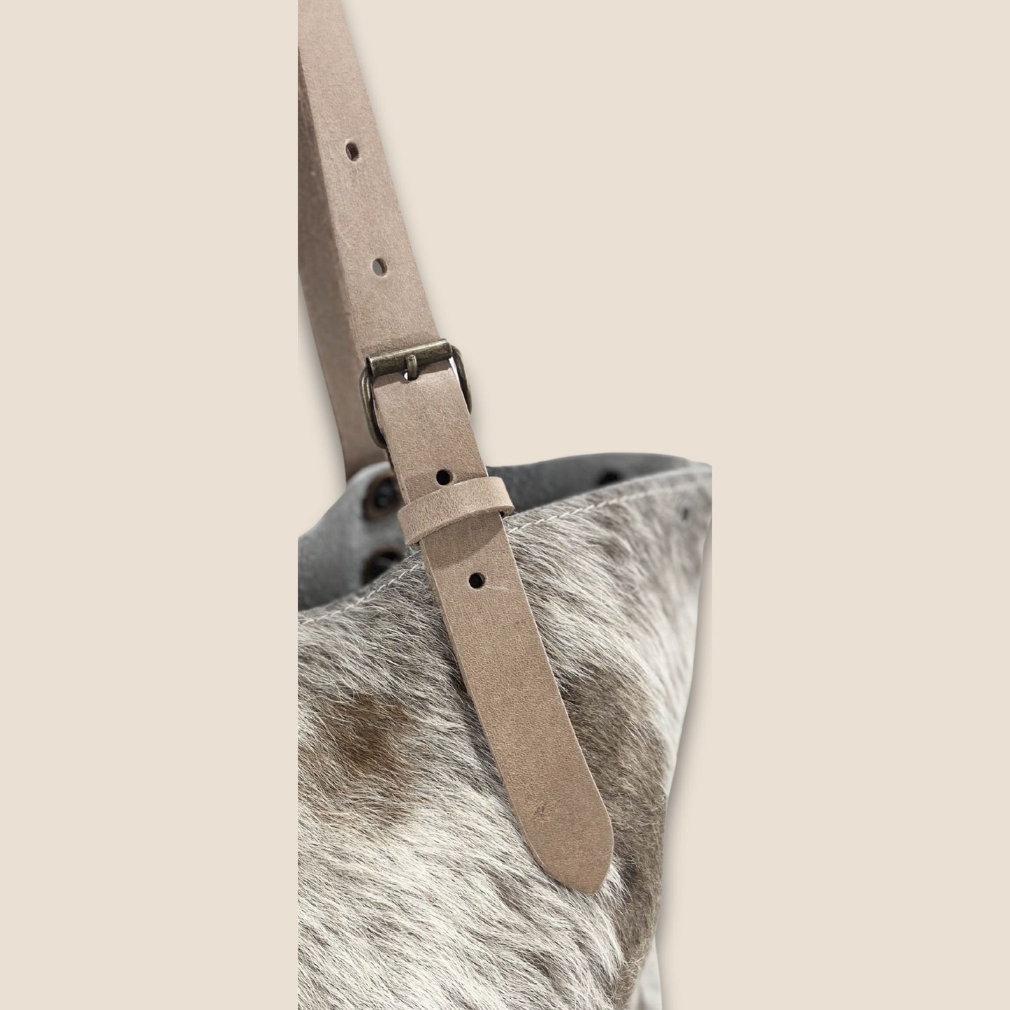 BROWN SWISS NATURAL COWHIDE TOTE BAG #13/072