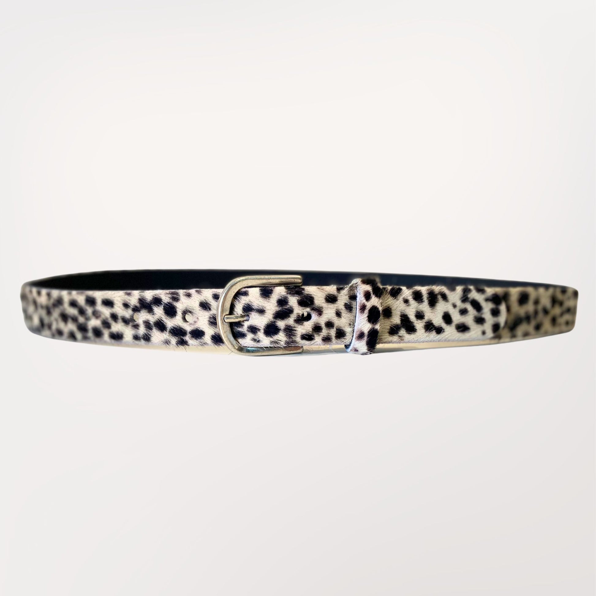 ceinture cuir imprtimée panthère des neige 3 cm boucle effet argent