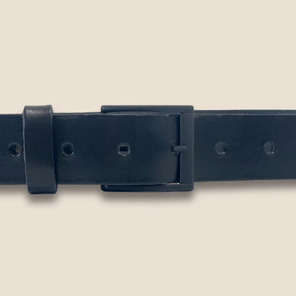 ceinture 40 mm noir gros plan boucle