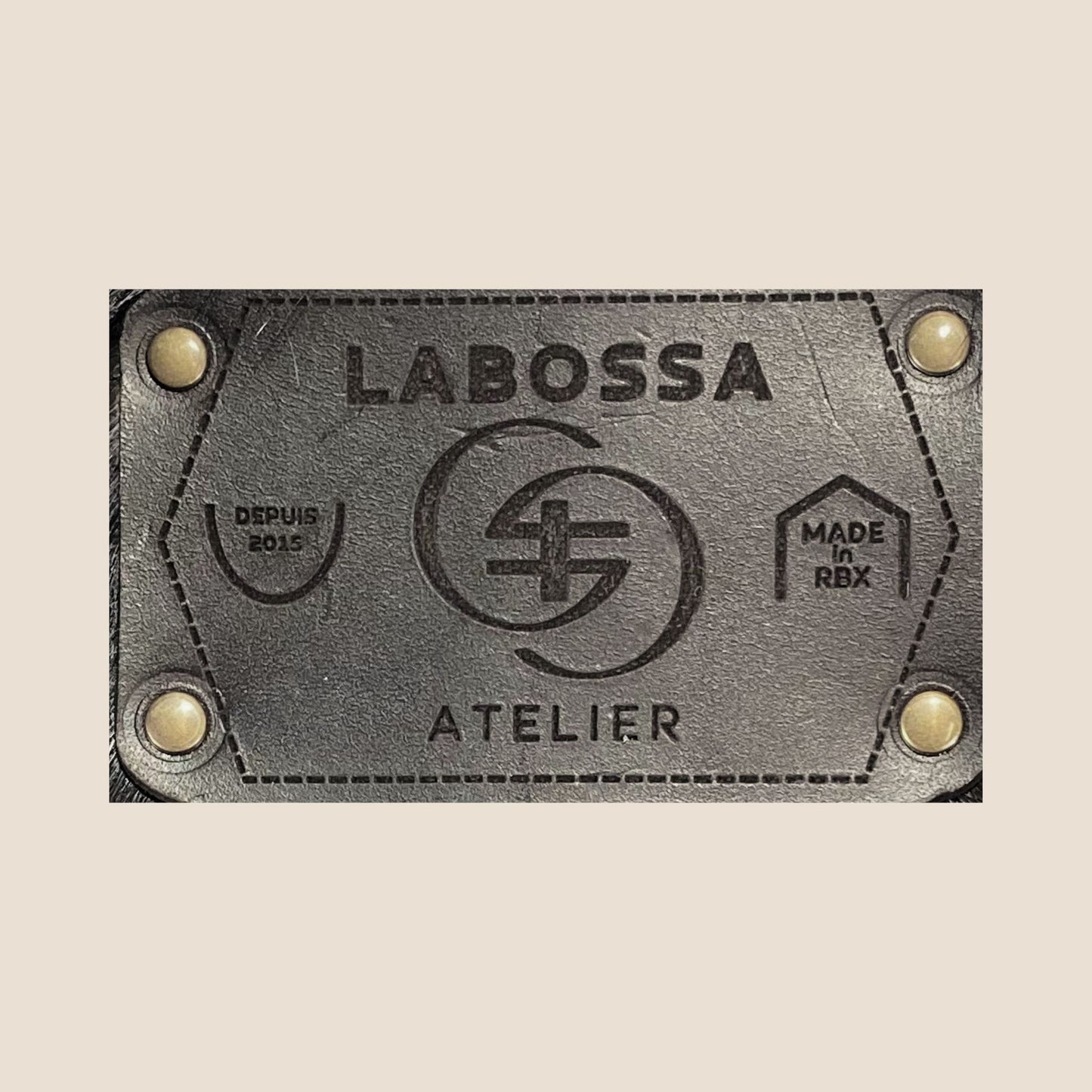 Cabas peau de vache Holstein N°27/128 – patch extérieur cuir noir – Labossa Atelier